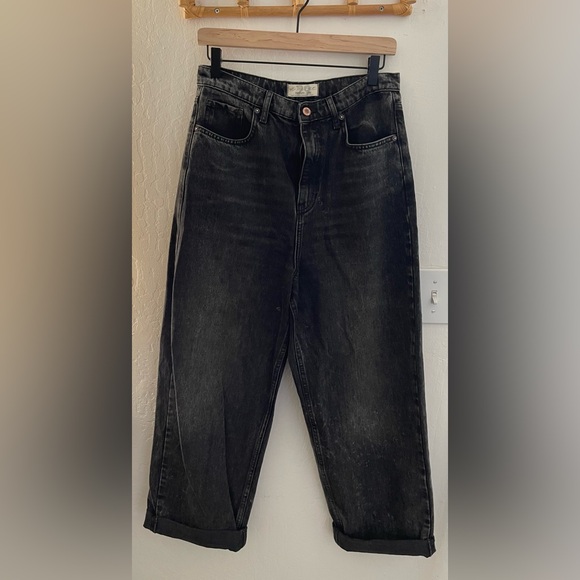We The Free Wide Leg Jeans - Picture 1 of 4